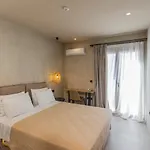 Panas Hotel