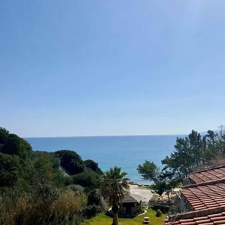 Panas Ξενοδοχείο 3*