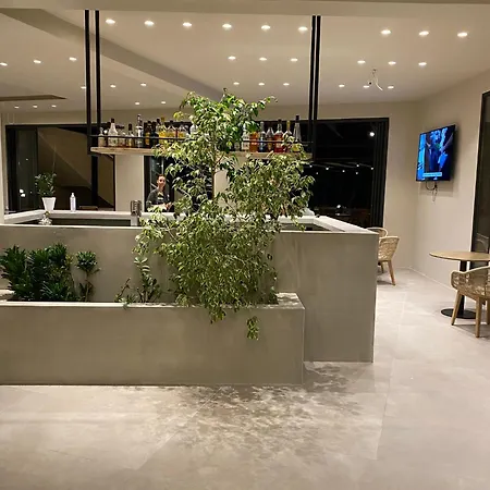 Ξενοδοχείο Panas 3*